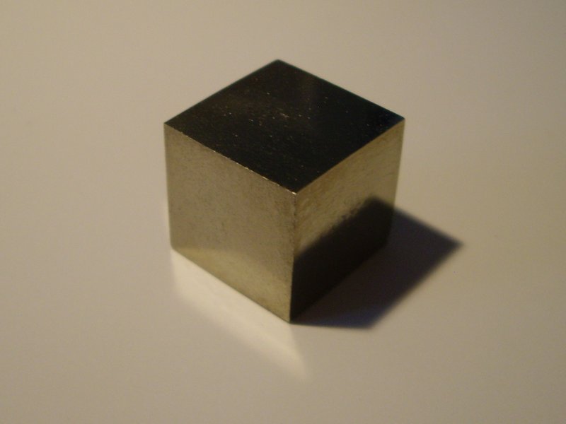Cube de Pyrite