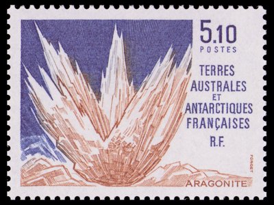 Aragonite (timbre) - Terres Australes et Antartiques Françaises - 1989 -- 01/07/08